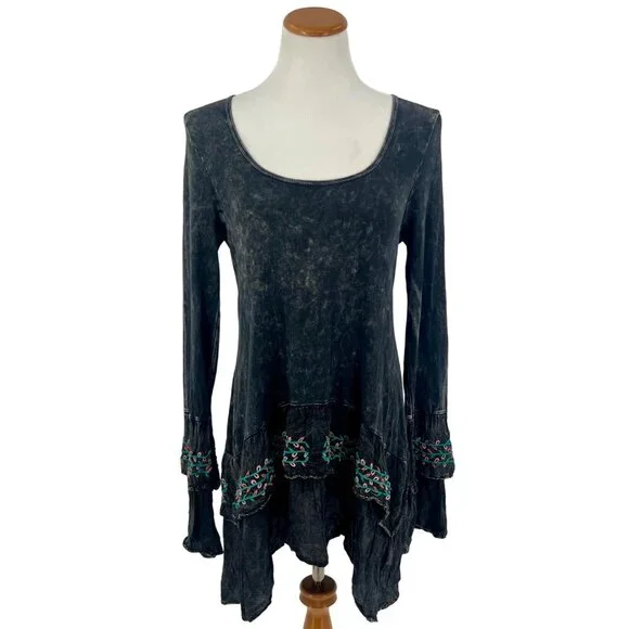 Black Acid Washed Embroidered Tiered Hem Tunic | Whimsigoth Boho Dark Academia M - Picture 2 of 11